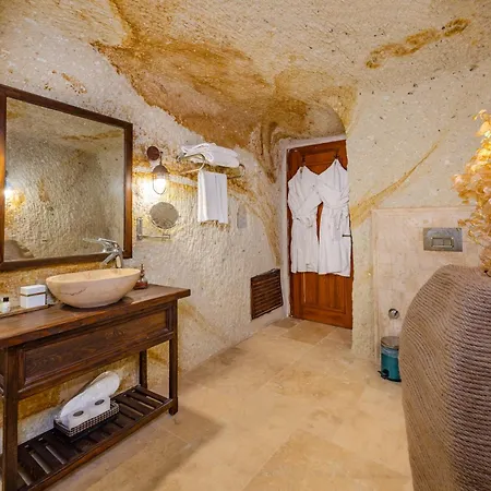 Emars Cave Cappadocia * 어굽